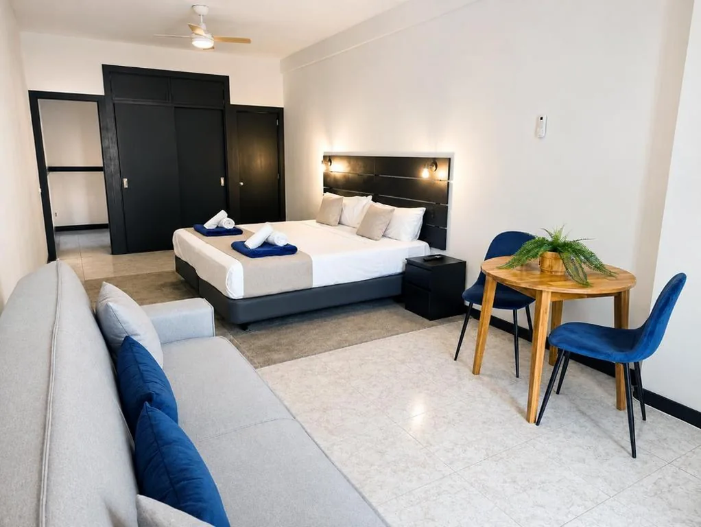 Habitación Doble Económica — Fayna Apartments