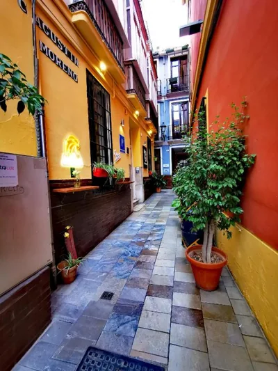 Feel Hostels City Center — Foto 5
