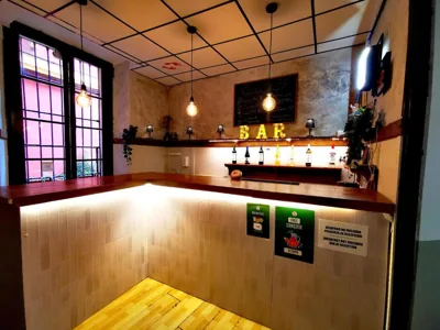 Feel Hostels City Center — Foto 9