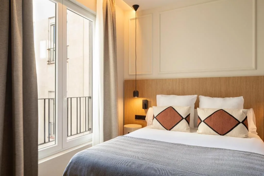 Chambre Double Standard — Feelathome Cortes