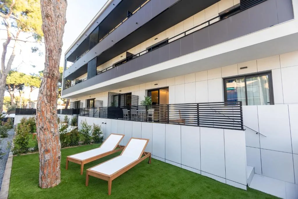 Apartamento de 1 dormitorio con jardín — Fels Apartments