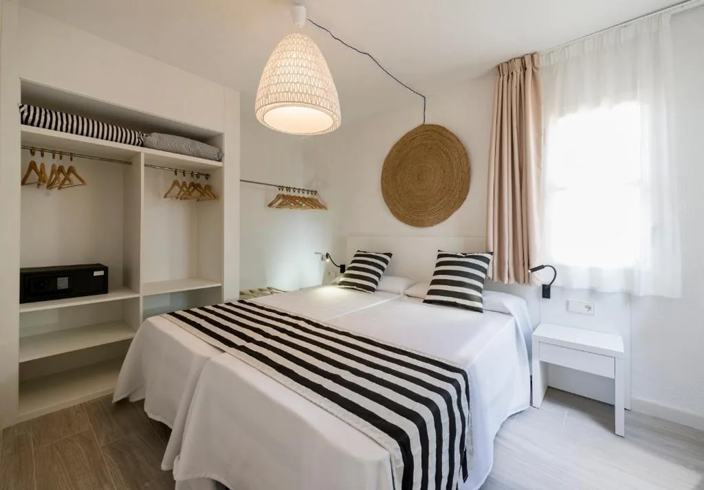 Suite — FERGUS Club Europa