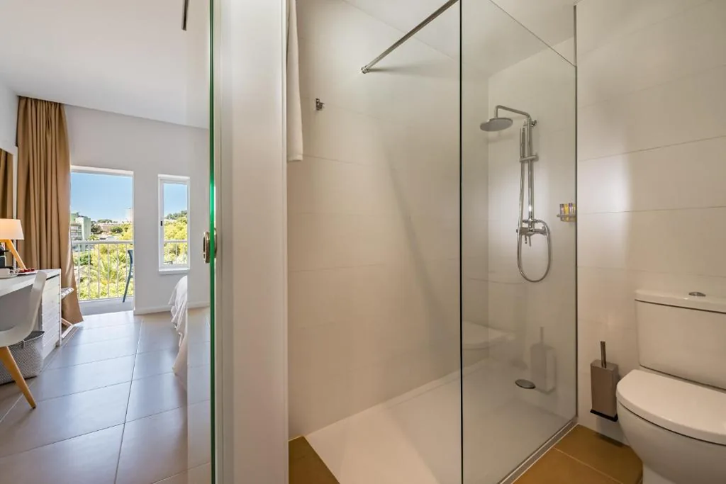 Quarto Duplo - 1 ou 2 camas — FERGUS Style Palmanova - Adults Only
