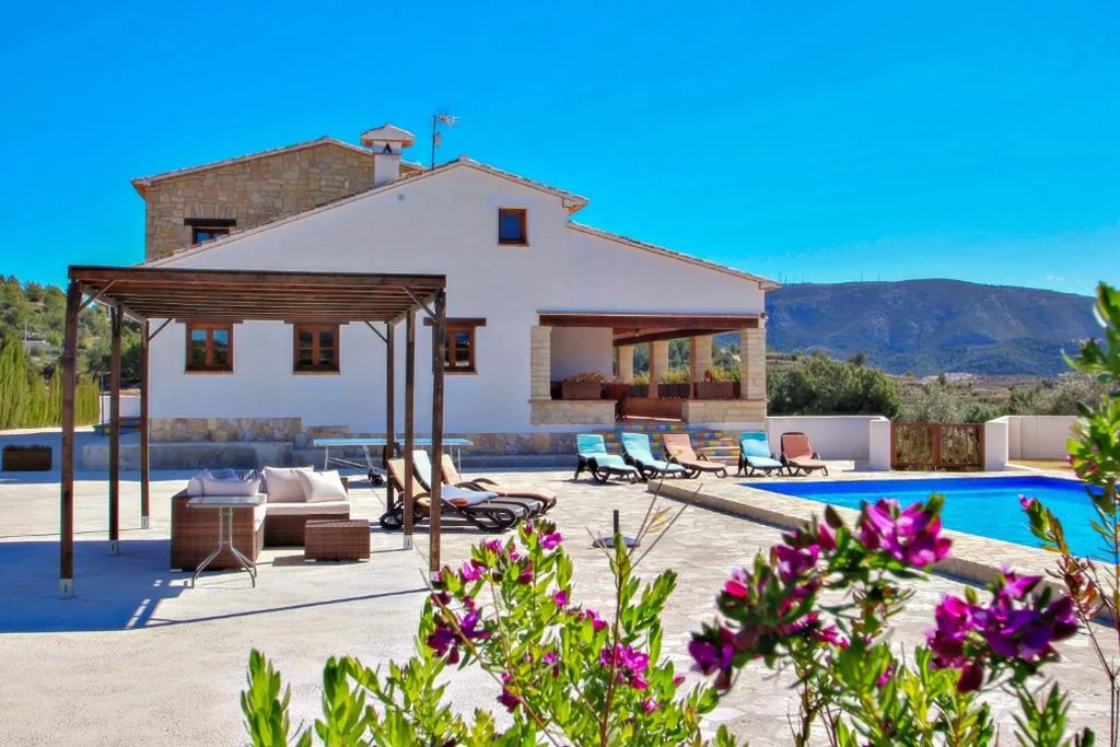 Villa mit 4 Schlafzimmern — Finca Argudo - private pool villa in Moraira