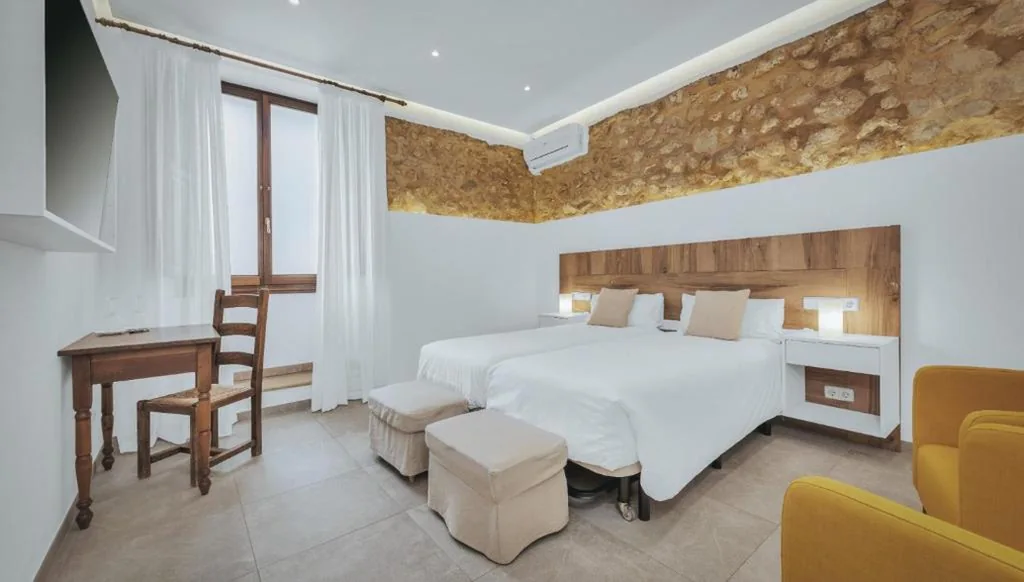 Habitación Doble Económica — Finca Binibona Parc Natural