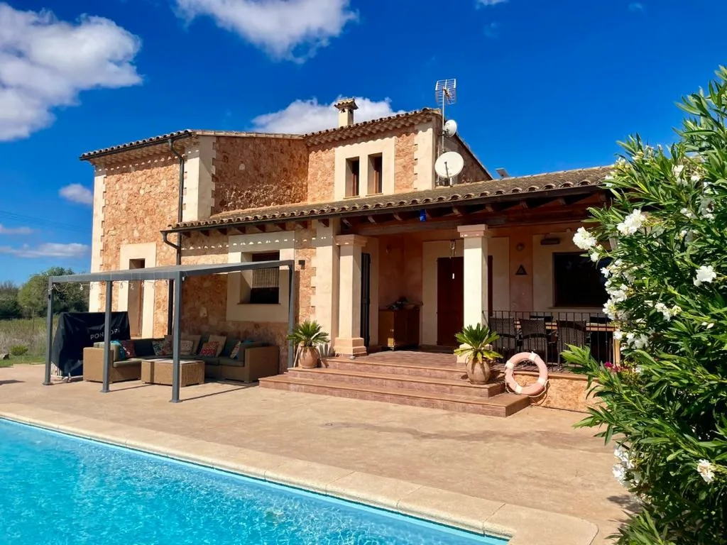 Villa de 3 dormitorios — Finca Can Alba