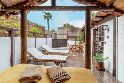 Finca De Arrieta Village - Yurts and Stone Cottages - Shared Pool - Walking distance to Arrieta Beach - Off Grid — foto 2