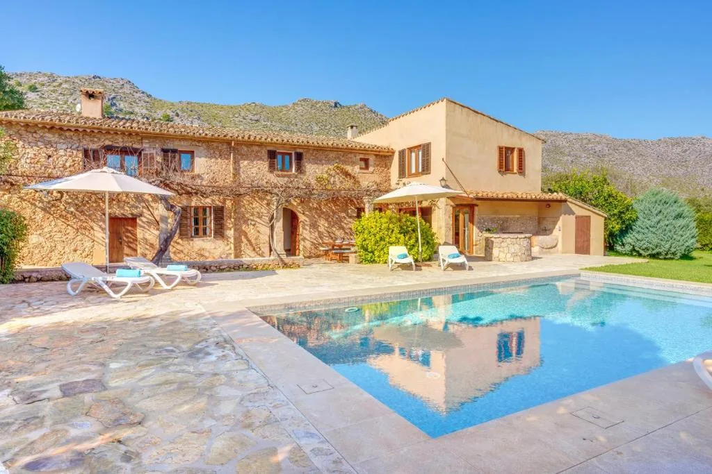Villa — Finca El Clos