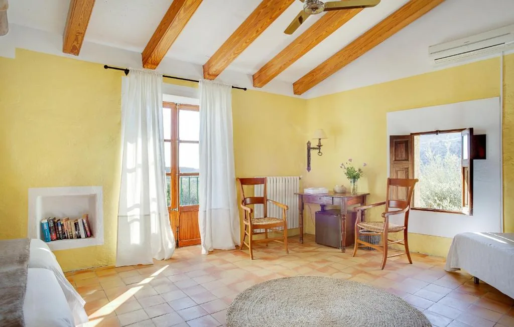 Habitación Doble Estándar — Finca Es Castell