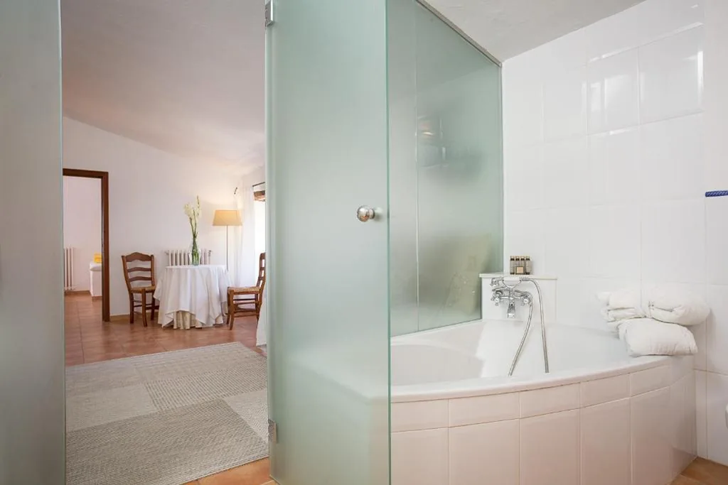 Suite — Finca Es Castell