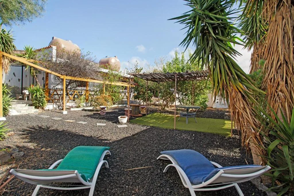 Villa met uitzicht op zee — Finca Fani 4 con piscina compartida