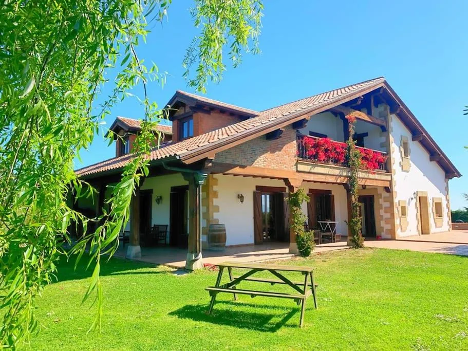 Villa — Finca La Torre con piscina