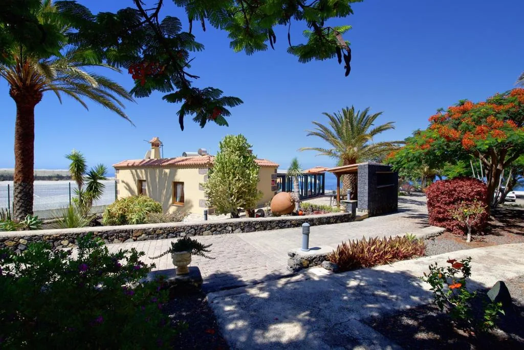 Bungalow con vista mare — Finca Marina BuenVivir