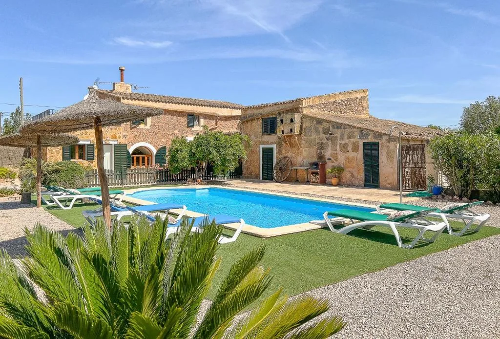 Casa Vacacional de 3 dormitorios — Finca Son Rengo