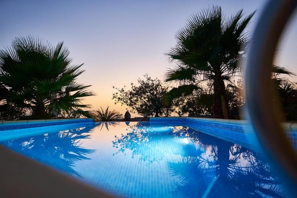 Villa mit 2 Schlafzimmern, Meerblick und Privatpool (4 Erwachsene) — Finca Stemann