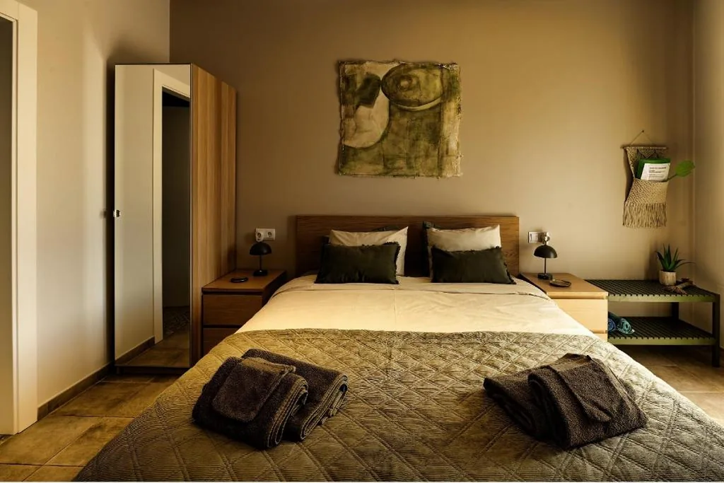 Habitación Deluxe con cama extragrande — Finca Tres Molinos B&B