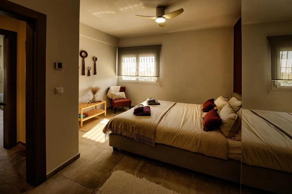 Habitación Estándar - Cama extragrande — Finca Tres Molinos B&B