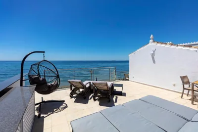 First Row Beach Villa — foto 7