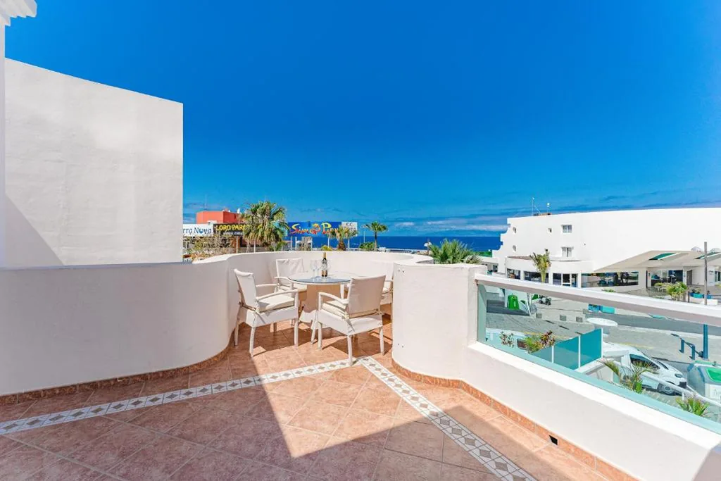 Suite com 2 quartos (4 adultos) — Flamingo Suites Boutique Hotel