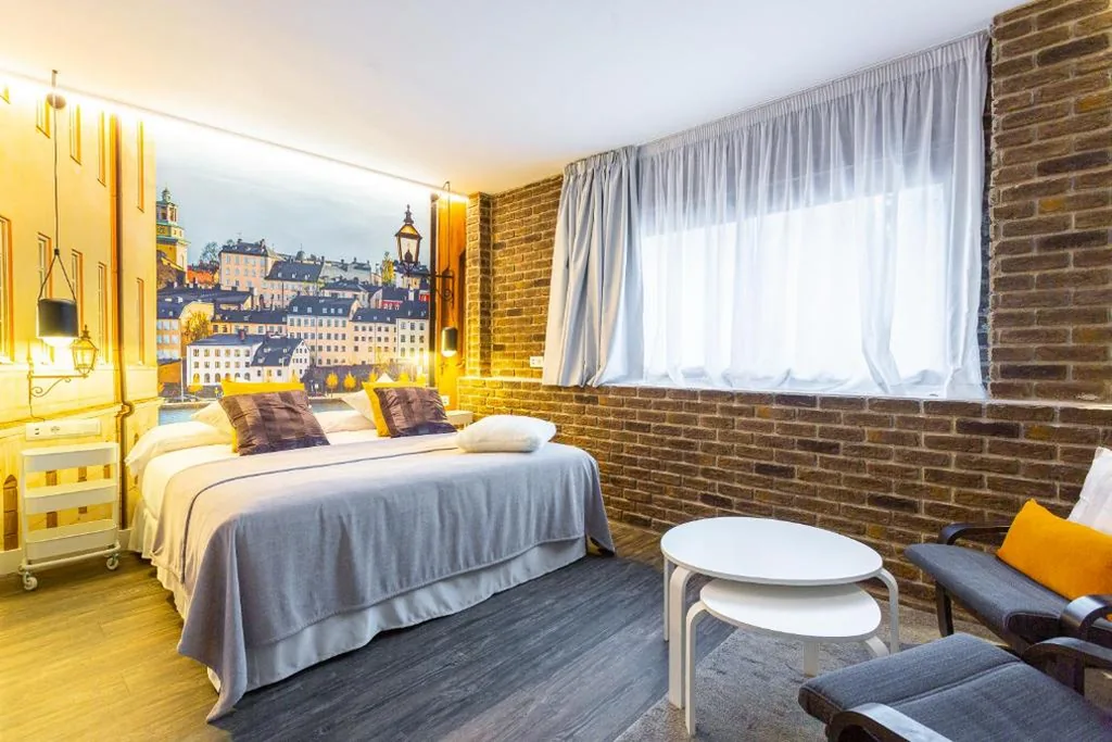 Chambre double Deluxe — Fly Rooms Madrid Airport