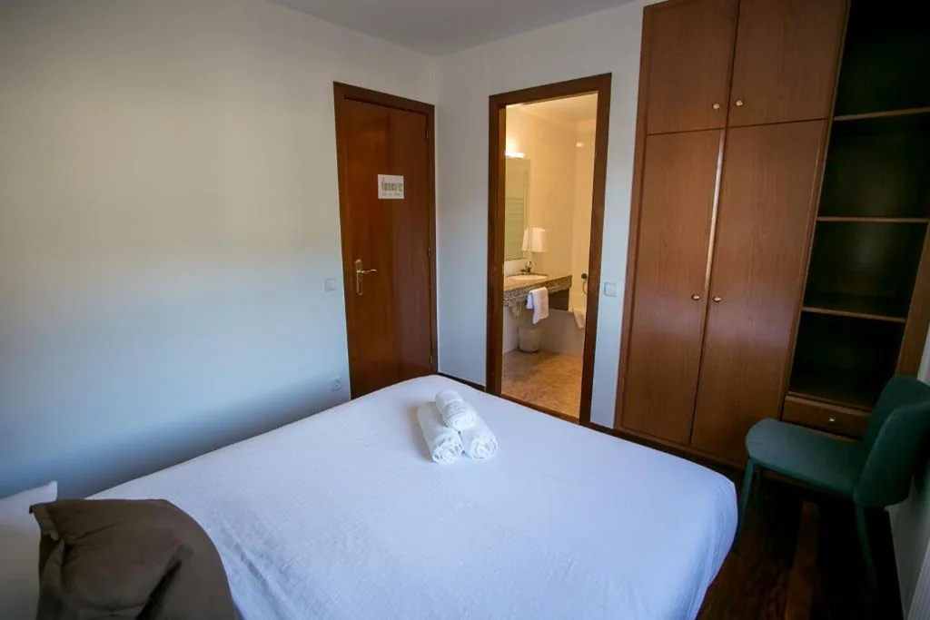 Habitación Doble - 1 o 2 camas — Fonda Barris