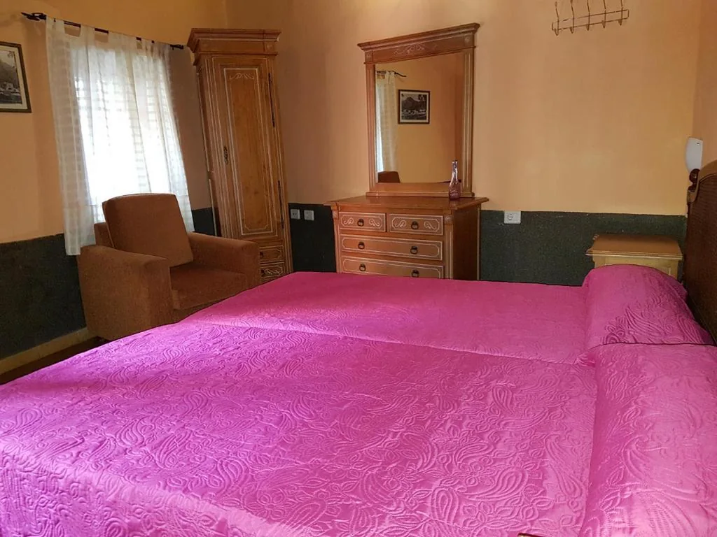 Habitación Doble - 1 o 2 camas — Fonda Central