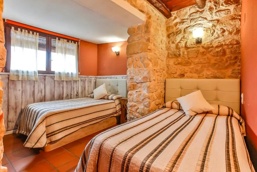 Habitación Doble - 2 camas — Fonda La Grancha