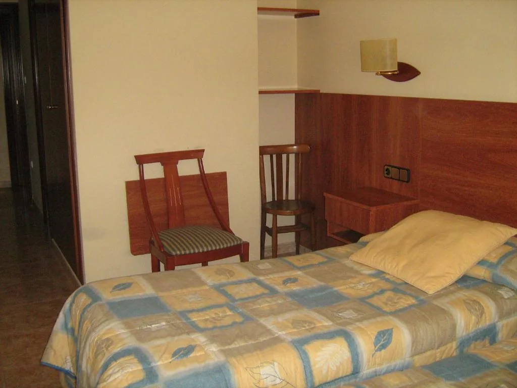 Habitación Doble Estándar - 2 camas — Fonda Rita