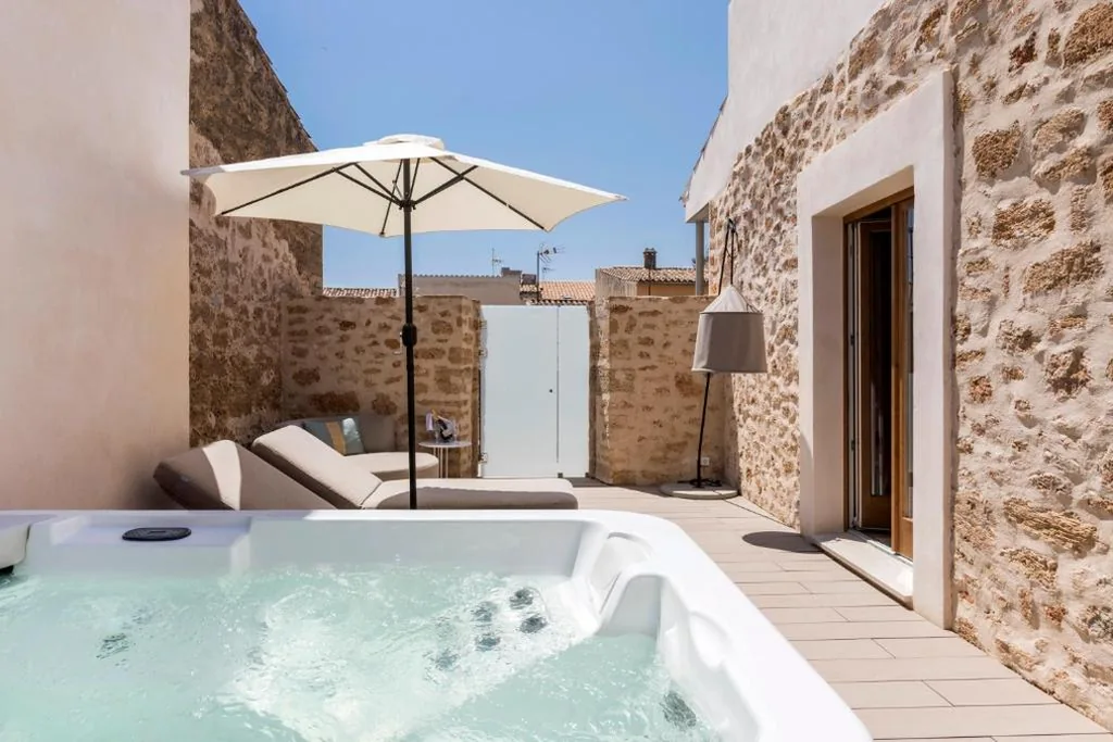Deluxe Tweepersoonskamer met balkon — Forum Boutique Hotel & Spa - Adults Only