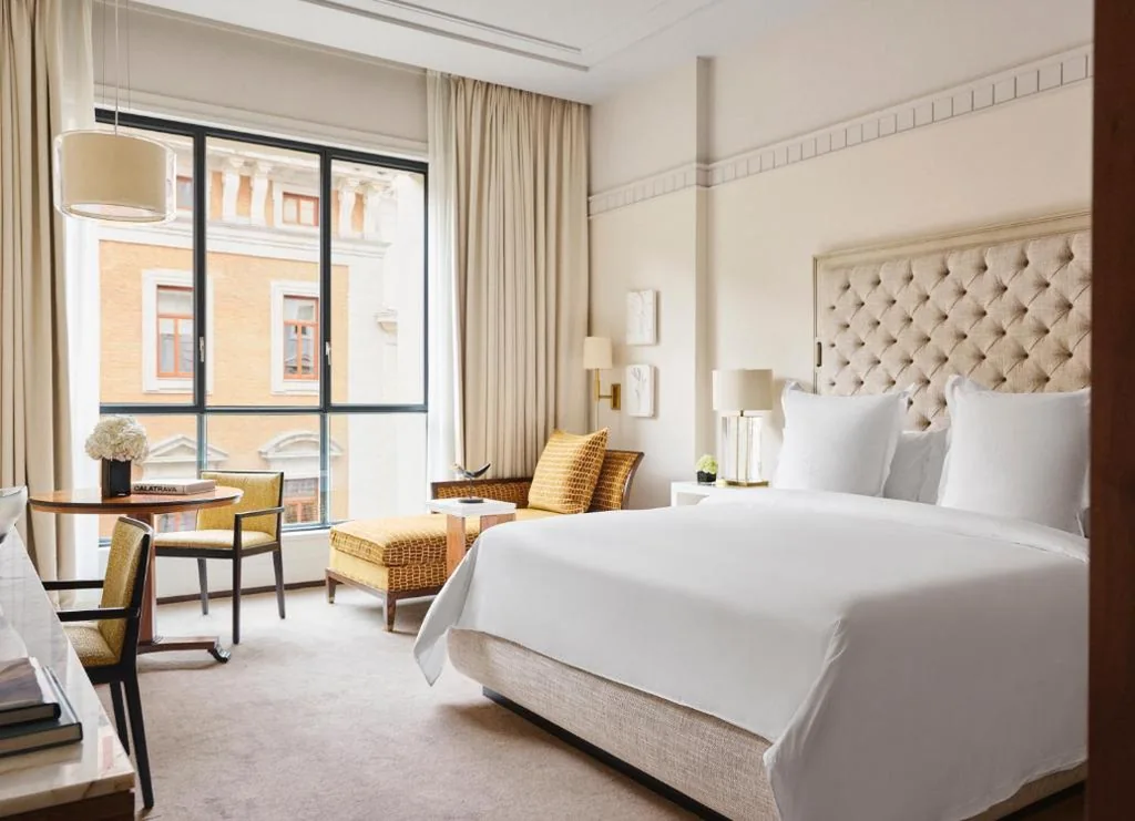 Camera Deluxe - letto extra large — Four Seasons Hotel Madrid