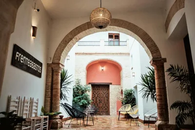 FRENTEABASTOS Boutique — foto 7