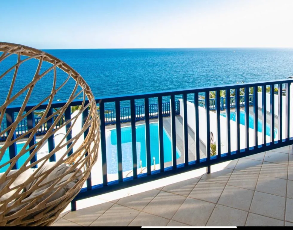 Superior Villa — FRONTLINE VILLA 25, Modern Coastal Design with Amazing Views