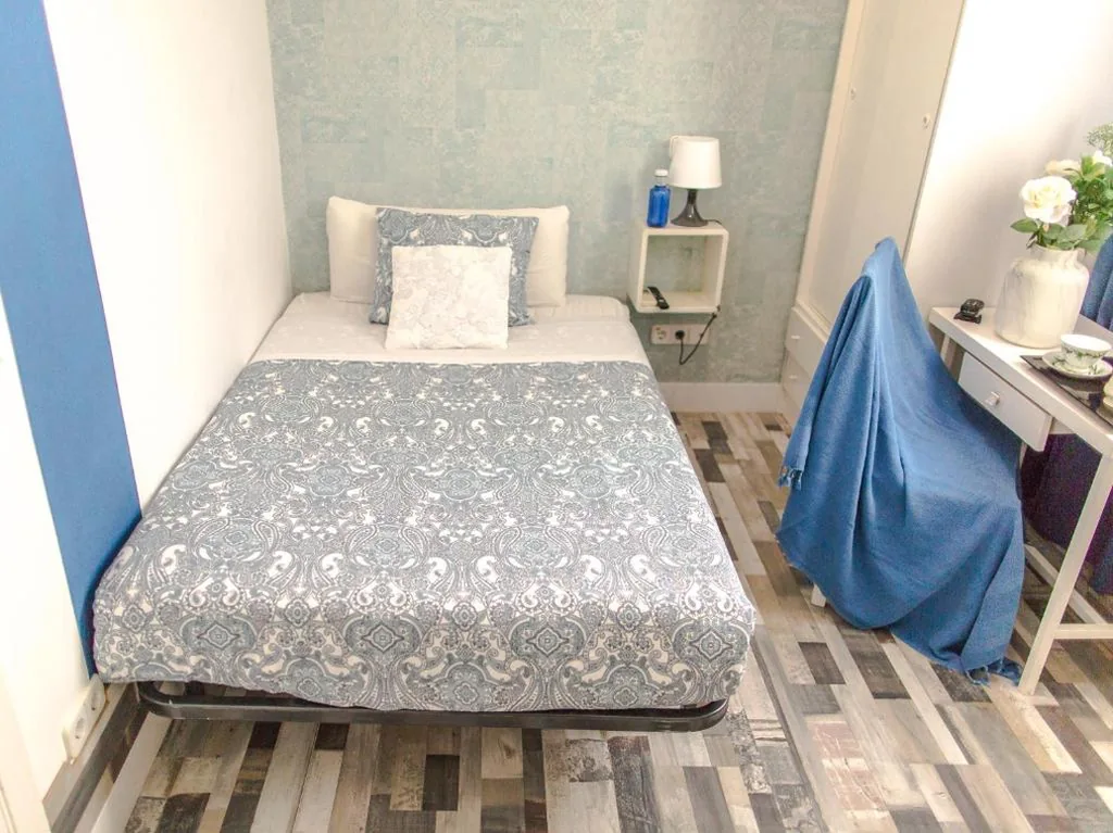 Habitación Individual — Fuencarral Adeco