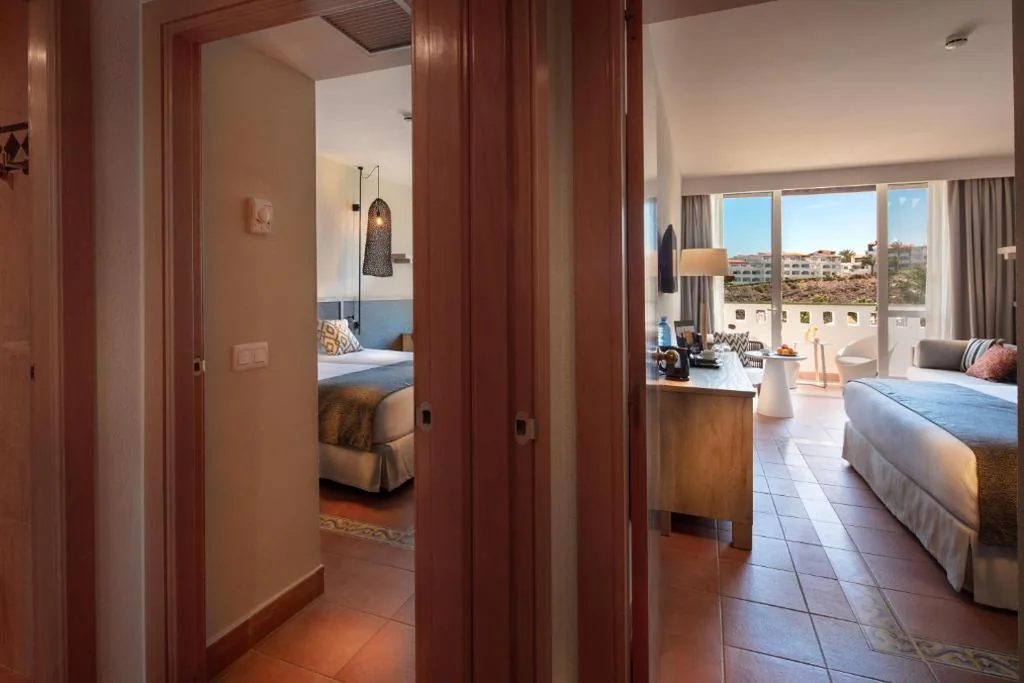 Habitación Familiar (2 adultos + 1 niño) — Fuerteventura Princess