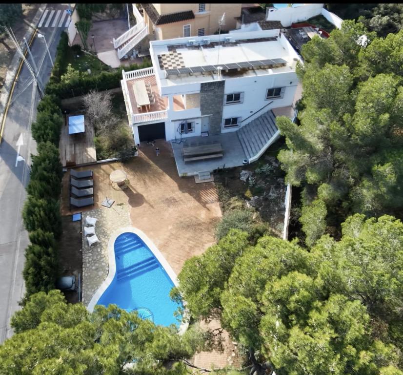 Fully private villa for 12p with large pool in Valencia-Náquera