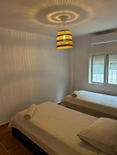 Fully private villa for 12p with large pool in Valencia-Náquera — foto 8