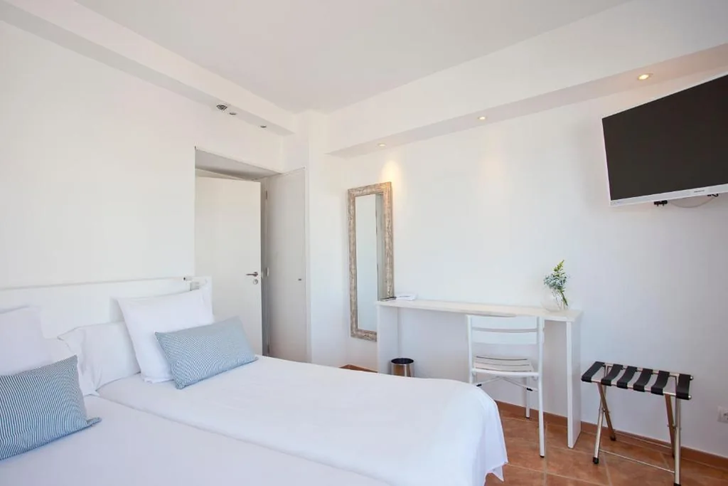 Dreibettzimmer — Galaxia Boutique Hotel