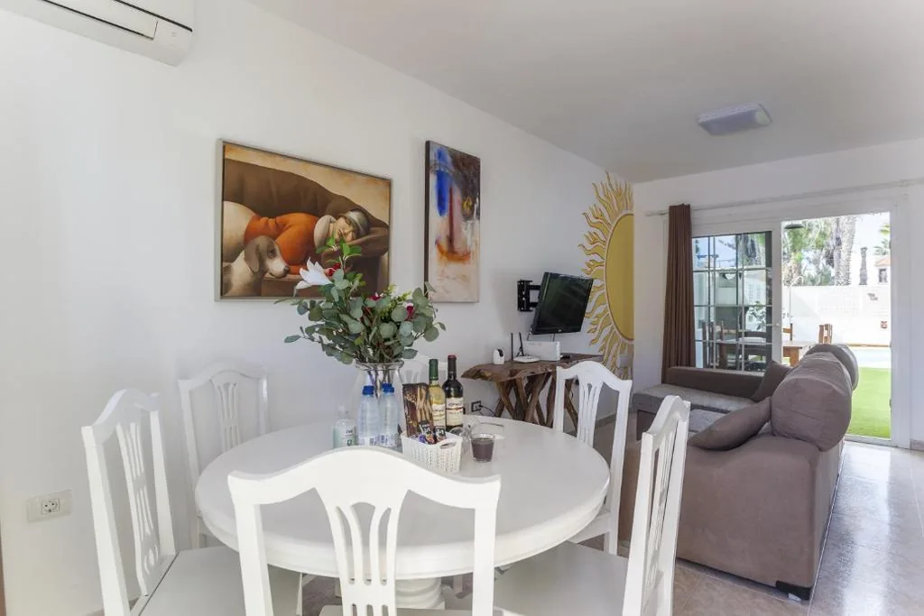 Galera Beach Boutique Art Villas with Private Pools, Free Wifi & BBQ, Corralejo by Amazzzing Travel
