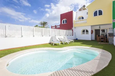 Galera Beach Boutique Art Villas with Private Pools, Free Wifi & BBQ, Corralejo by Amazzzing Travel — foto 4