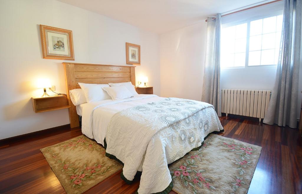 GALIHOST - Casa con jardín en Vilanova de Arousa