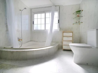 GALIHOST - Casa con jardín en Vilanova de Arousa — 写真 3