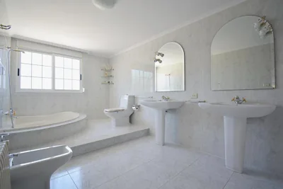 GALIHOST - Casa con jardín en Vilanova de Arousa — 写真 8