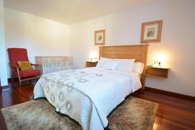 GALIHOST - Casa con jardín en Vilanova de Arousa — 写真 10