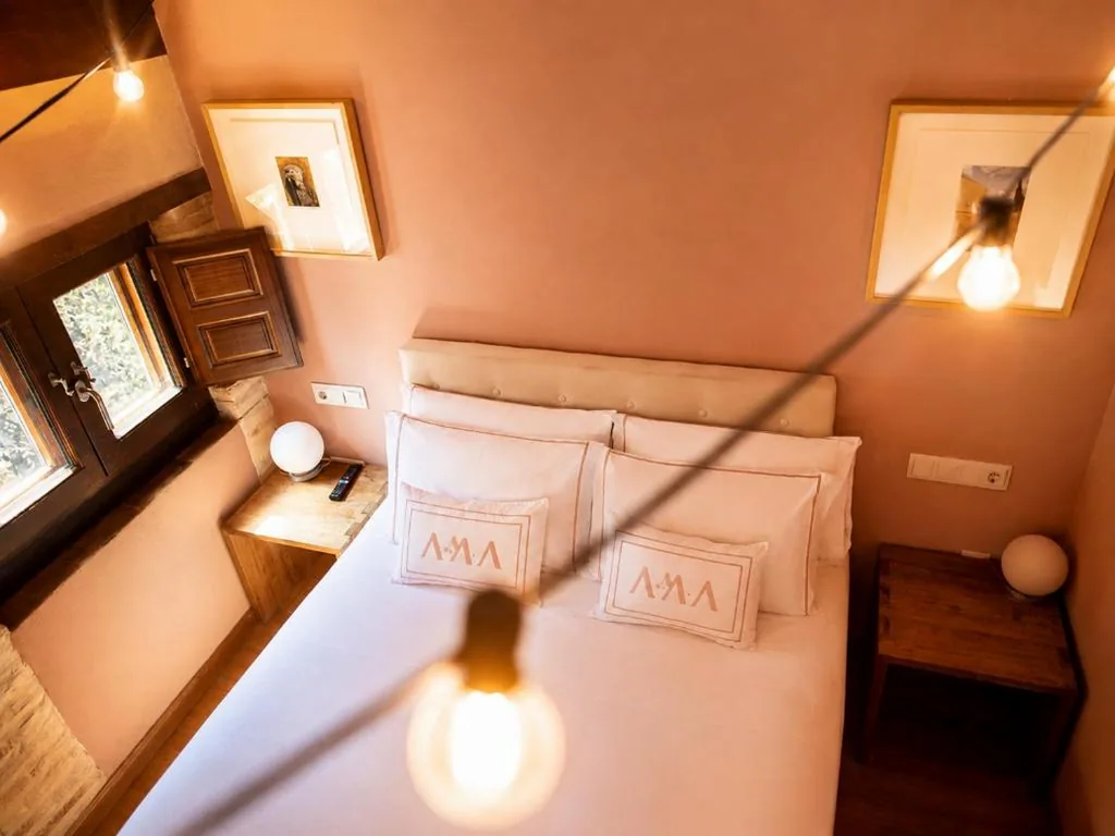エコノミーダブルルーム — Gar Anat Hotel Boutique - Domus Artis