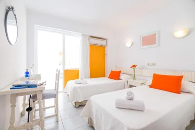 Garau Petit Hotel — foto 10