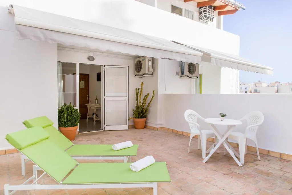 Quarto Duplo Superior com Terraço — Garau Petit Hotel