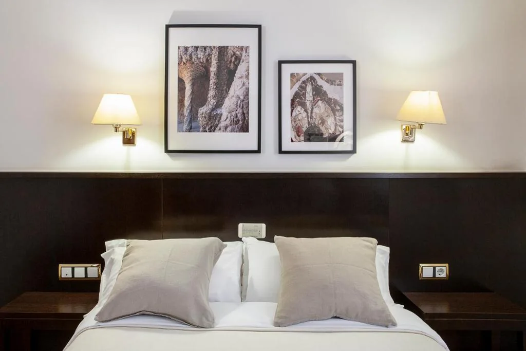 Superior Double Room with Terrace - 1 or 2 Beds — Gaudi Hotel