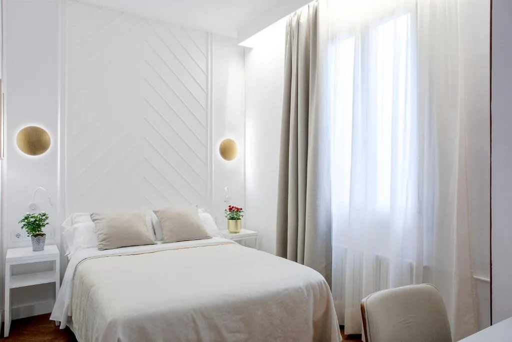 Single Room — Gaudi Hotel