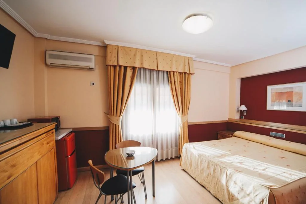 Appartement Studio — Gavilanes 2 TOLEDO