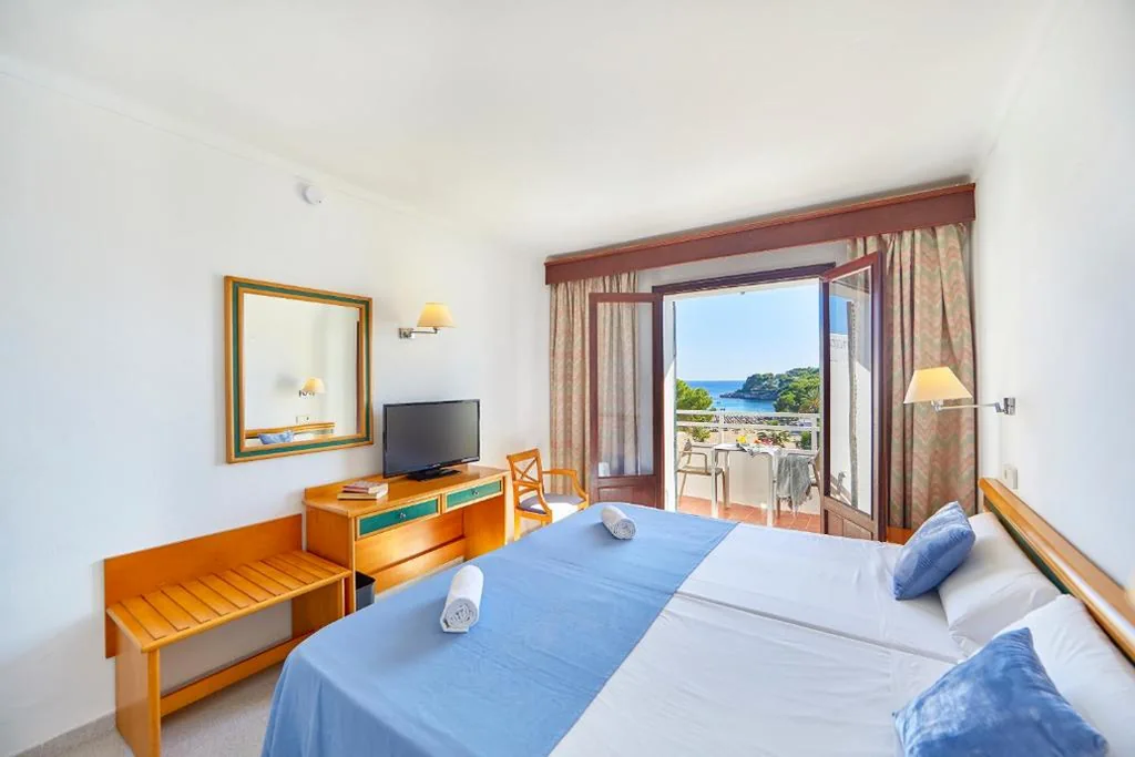 Gavimar Cala Gran Hotel and Apartments